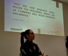 PCPR realiza palestras preventivas sobre violência contra a mulher em alusão ao Agosto Lilás em Foz do Iguaçu