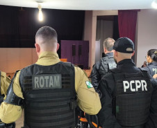 Com o apoio de outras forças, PCPR prende 14 pessoas durante operação deflagrada em Francisco Beltrão 