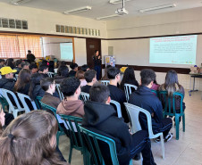 PCPR leva palestra sobre cyberbullying a estudantes em Bocaiúva do Sul
