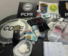 PCPR e PMPR prendem casal em flagrante por tráfico de drogas em Tijucas do Sul 