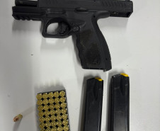 PCPR prende homem em flagrante por tráfico de drogas e posse ilegal de arma em Almirante Tamandaré