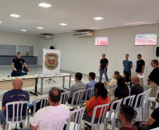 PCPR entrega 30 celulares recuperados de furtos e roubos em Maringá 
