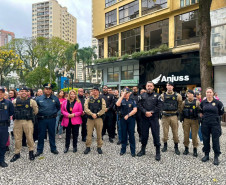 PCPR participa de caminhada em alusão ao Outubro Rosa em Curitiba 