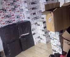PCPR, PMPR e PMMS prendem homem em flagrante por contrabando de cigarros em Diamante do Norte