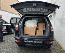 PCPR entrega de 21 cestas básicas, roupas, brinquedos e doces para famílias de Campo Largo