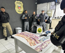 Operação integrada prende 25 pessoas suspeitas de integrar grupo criminoso no Alto Boqueirão, em Curitiba