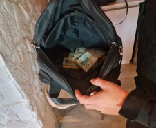 PCPR prende 42 pessoas e apreende R$ 700 mil em operação interestadual contra estrutura de organização criminosa