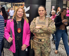PCPR participa de caminhada em alusão ao Outubro Rosa em Curitiba 