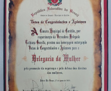 PCPR é homenageada na Câmara Municipal pelo trabalho da Delegacia da Mulher de Curitiba