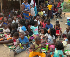 Servidor da PCPR realiza ação social em Moçambique e contribui com projeto que atende mais de 160 crianças
