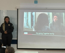 PCPR ministra palestra sobre racismo em Colégio no Centro de Curitiba