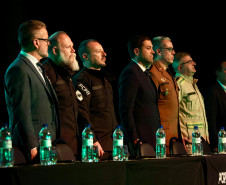 PCPR celebra 172 anos com cerimônia de entrega de medalhas a policiais civis em Curitiba