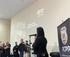 PCPR homenageia 72 servidores com Medalhas de Serviço Policial em Ponta Grossa