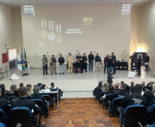 PCPR homenageia 72 servidores com Medalhas de Serviço Policial em Ponta Grossa