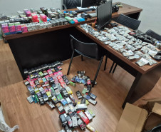 PCPR realiza operação prende homem em flagrante e apreende cigarros eletrônicos, anabolizantes e medicamentos controlados em Mandaguari