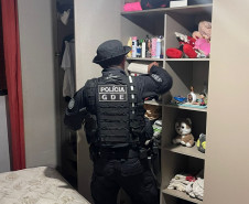 PCPR, PMPR e GCM prendem seis pessoas durante operação em combate ao tráfico de drogas em Cascavel