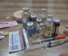 PCPR prende mulher por realizar procedimentos estéticos ilegais e usar medicamentos sem registro em clínica no bairro CIC