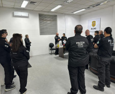 PCPR prende duas pessoas por peculato e falsidade ideológica em Curitiba