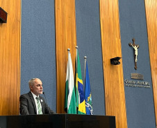 PCPR homenageia 62 servidores com Medalhas de Serviço Policial em São José dos Pinhais