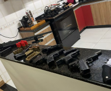 PCPR prende seis pessoas em operação contra suspeitos de roubo de US$ 210 mil em Londrina