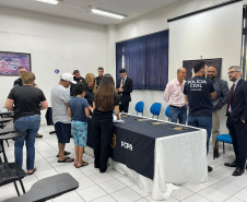 PCPR restitui aos reais proprietários 40 celulares recuperados em Apucarana