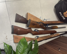 PCPR prende quatro pessoas e apreende diversos itens durante operação em Cascavel