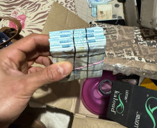 PCPR e PMPR prende 13 pessoas e apreende 26 mil reais durante operação em Rolândia