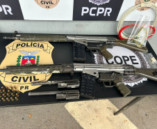 PCPR apreende cerca de 30 quilos de explosivos e armas de fogo em Piraquara 