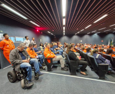 PCPR realiza palestra sobre golpes e cibersegurança em Araucária 