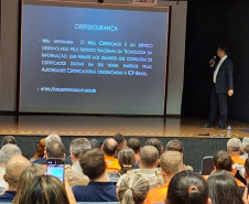 PCPR realiza palestra sobre golpes e cibersegurança em Araucária 
