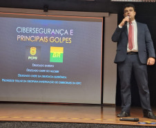PCPR realiza palestra sobre golpes e cibersegurança em Araucária 