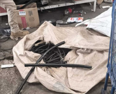 PCPRR apreende 200 quilos de cabos de energia e prende homem por receptação em Ponta Grossa