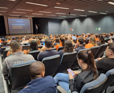 PCPR realiza palestra sobre golpes e cibersegurança em Araucária 