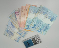 PCPR e PMPR prendem homem em flagrante por tráfico de drogas em Paranaguá