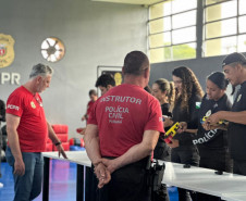 PCPR prepara servidores para uso de armas não letais durante o Verão Maior Paraná