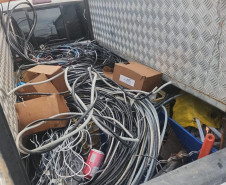 PCPR prende homem em flagrante por furto de energia e apreende veículo caracterizado com marca da concessionária em São José dos Pinhais