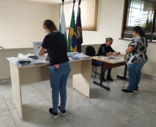 PCPR restitui mais de 50 celulares recuperados a vítimas em Ponta Grossa