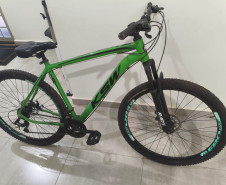 PCPR e PMPR prenderam três pessoas por furto qualificado e um homem por roubo em Sertanópolis