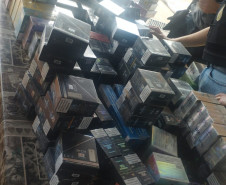 PCPR e PF prendem homem em flagrante e apreendem cigarros eletrônicos em Palmital