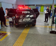 PCPR realiza palestra educativa para crianças em uma escola de Araucária
