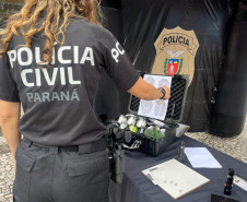 Forças de segurança participam do evento Mulheres em Ação, em Curitiba