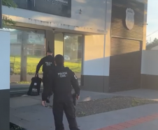 PCPR cumpre seis mandados contra esquema de venda de laudos médicos em Maringá (8224)