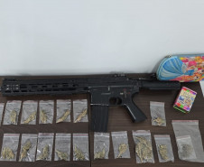 PCPR prende homem em flagrante por tráfico de drogas em Piraquara