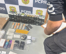 PCPR prende homem e apreende 140 cigarros eletrônicos e anabolizantes em Cambé