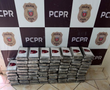 PCPR prende homem em flagrante e apreende 76 tabletes de cocaína em São Miguel do Iguaçu