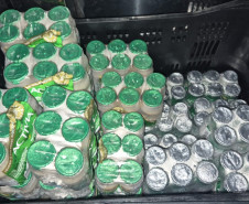 PCPR prende homem em flagrante por venda de alimentos vencidos e arrecadados sob falso pretexto de doação em Curitiba