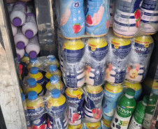 PCPR prende homem em flagrante por venda de alimentos vencidos e arrecadados sob falso pretexto de doação em Curitiba