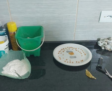 PCPR e PMPR prendem casal em flagrante por tráfico de drogas em Cornélio Procópio