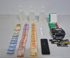 PCPR e PMPR prendem dois homens e apreendem drogas durante operação em Curitiba