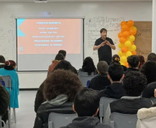 PCPR realiza palestra sobre o Maio Laranja em Curitiba